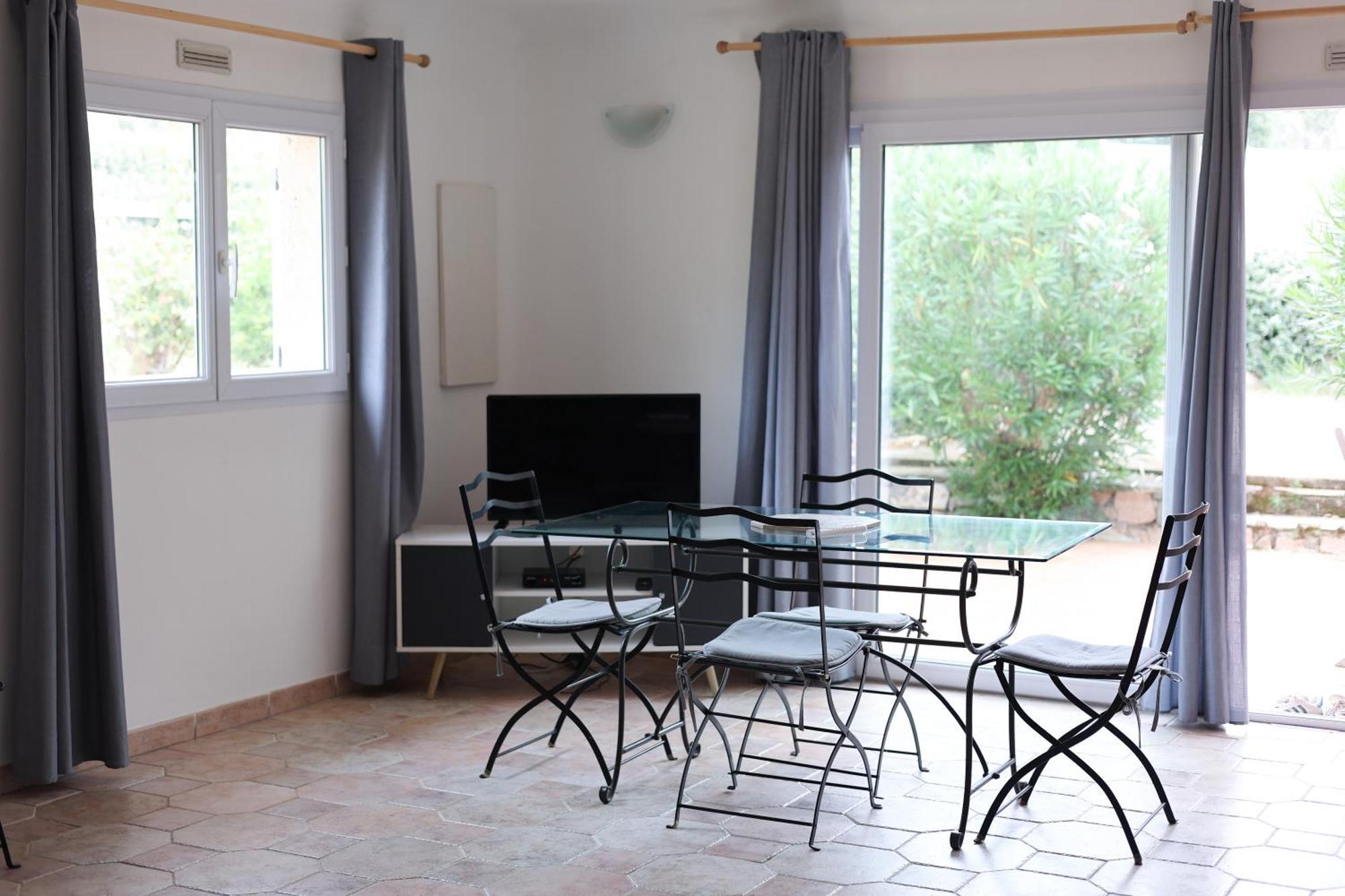 Ferienwohnung Marina Di Fautea Olmucciu Zimmer foto