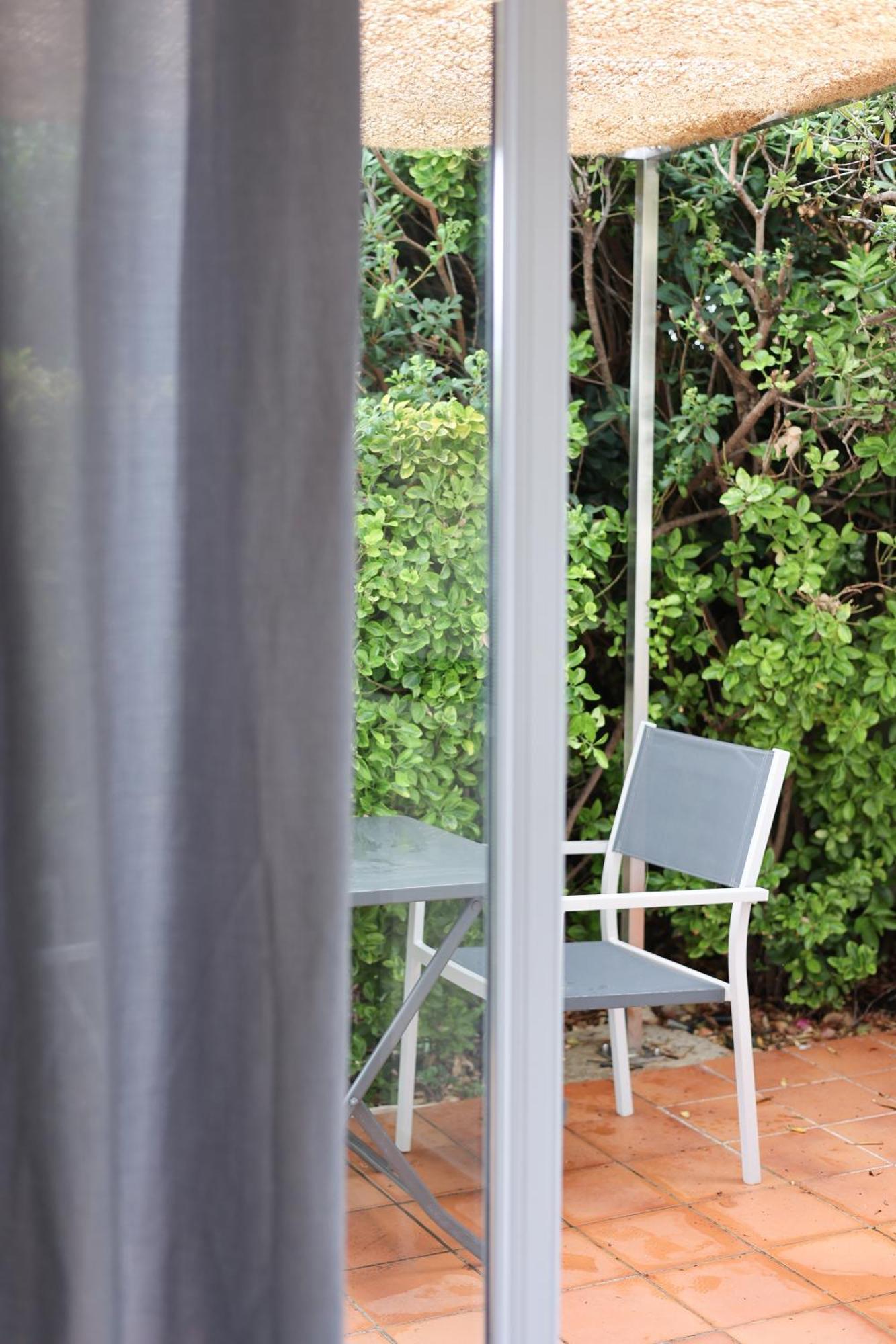 Ferienwohnung Marina Di Fautea Olmucciu Zimmer foto